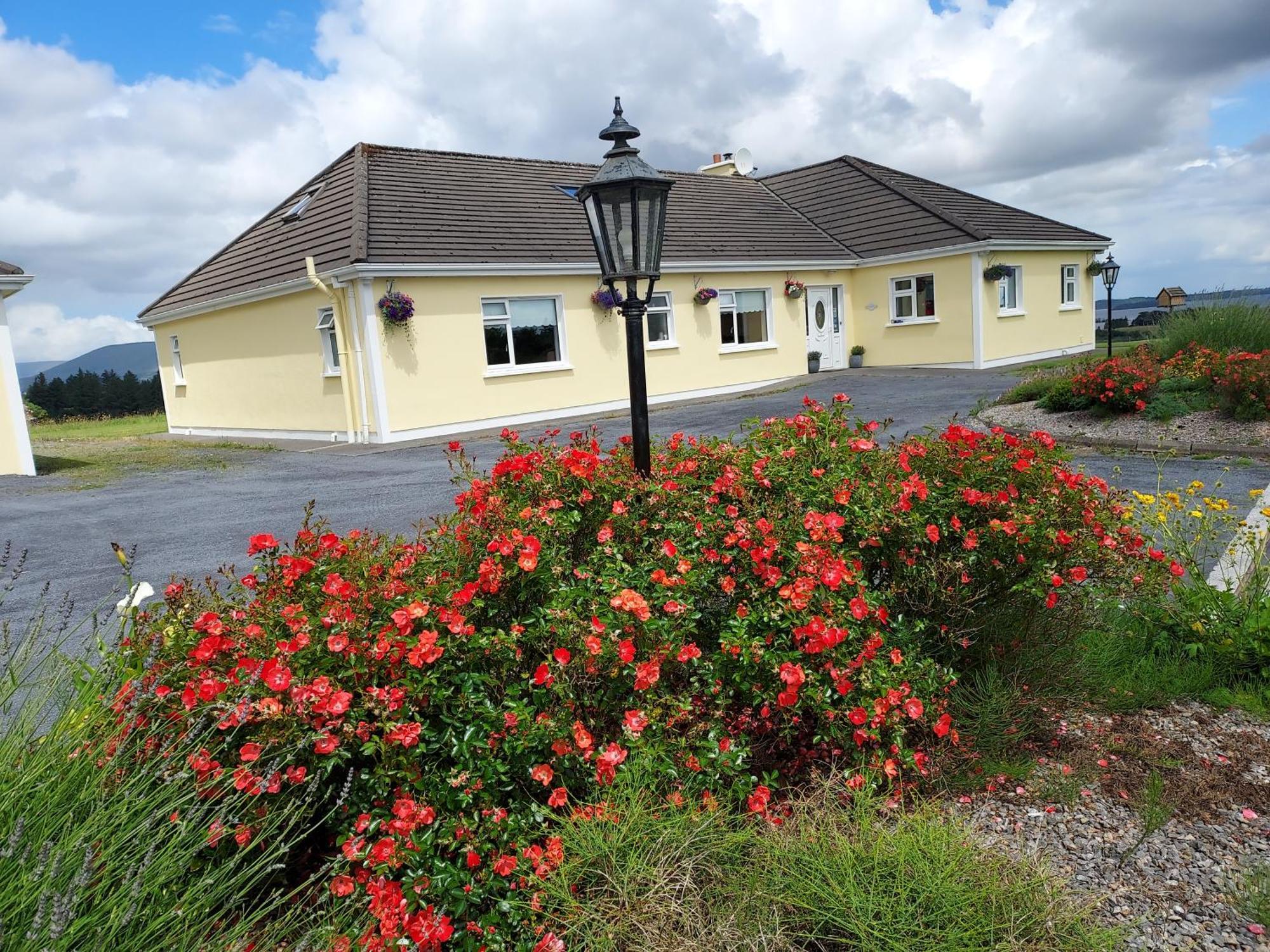 Tullaleagan Guesthouse Oughterard Eksteriør bilde